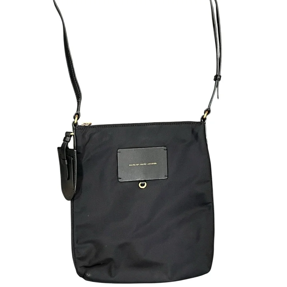 EUC Marc Jacobs Standard Supply Work Wear Black Nylon & PU Leather Crossbody Bag